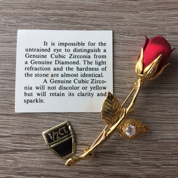 Vintage Rose brooch  cubic zirconia - Picture 6 of 6